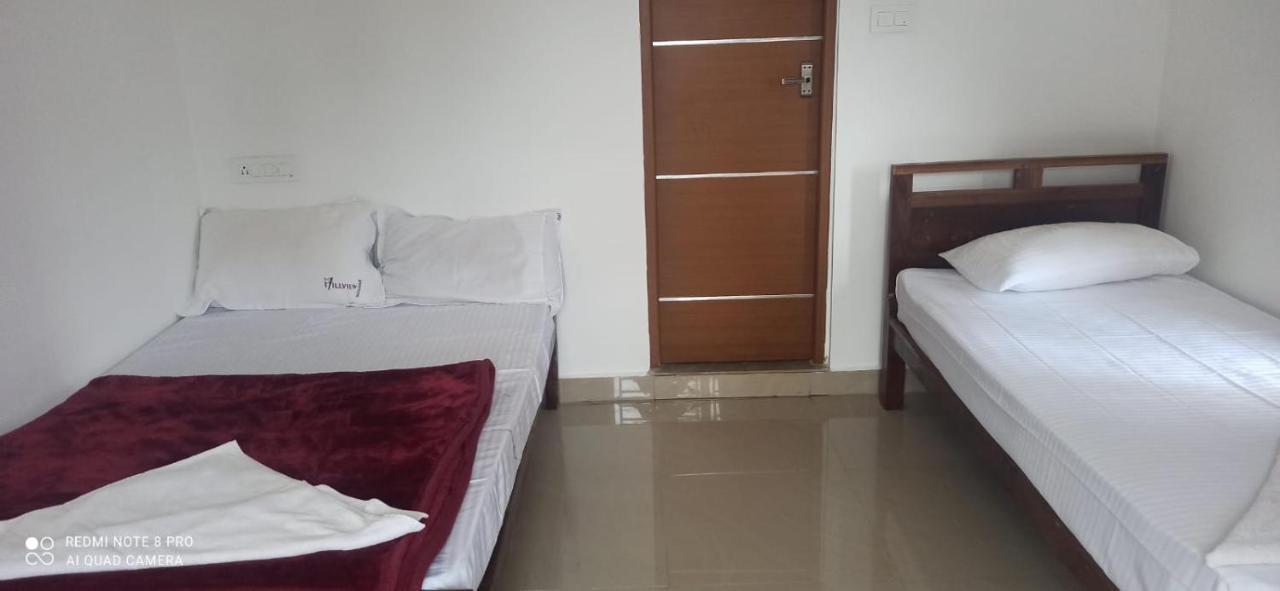 3R Residency Munnar Hostel ภายนอก รูปภาพ